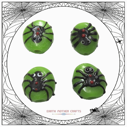 18x15x7mm Lampwork Art Glass Black on Green SPIDER Tabular Beads