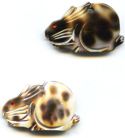 12x25mm Spotted Shell RABBIT Animal Fetish Bead